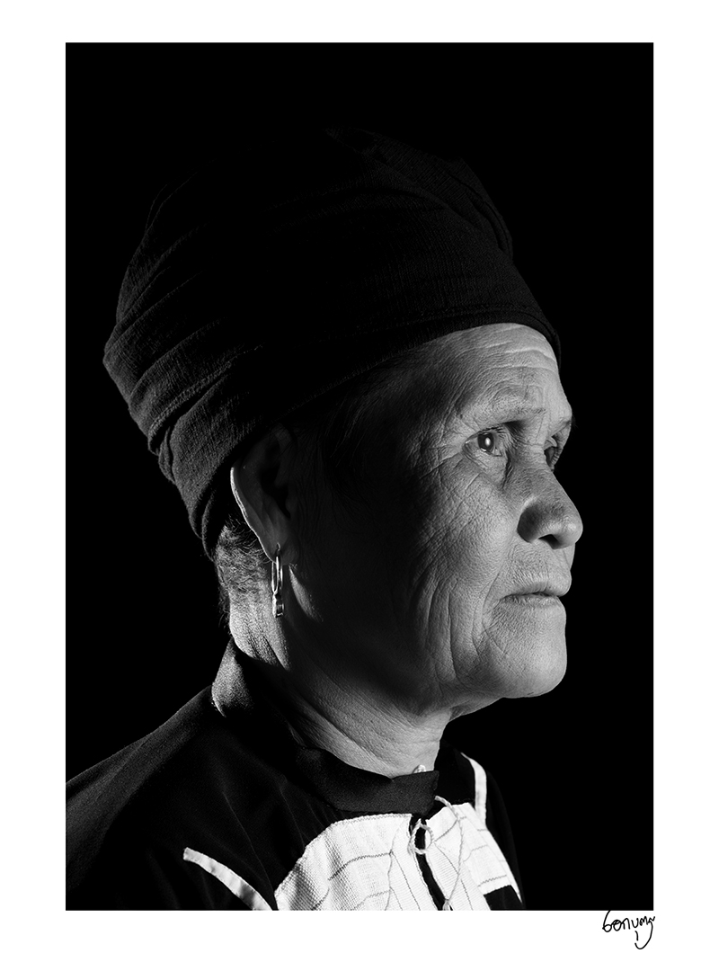 Lahu-009bw